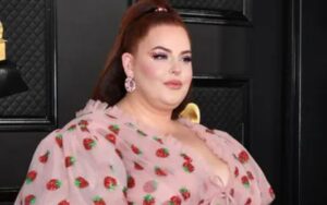 Tess Holliday plus size model